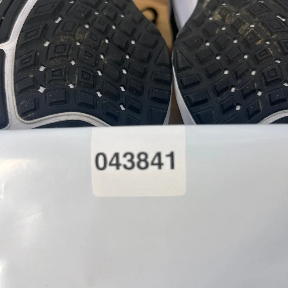 Nike Air Zoom Pegasus 37 Mens Black White Running Shoes BQ9647-002 Size 9.5
